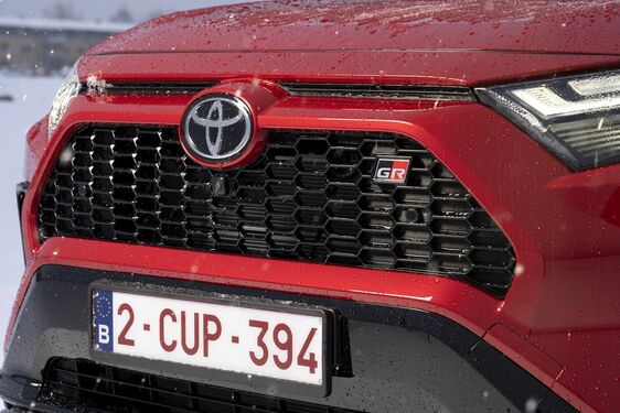 RAV4 Plug-in Hybrid GR SPORT 2023