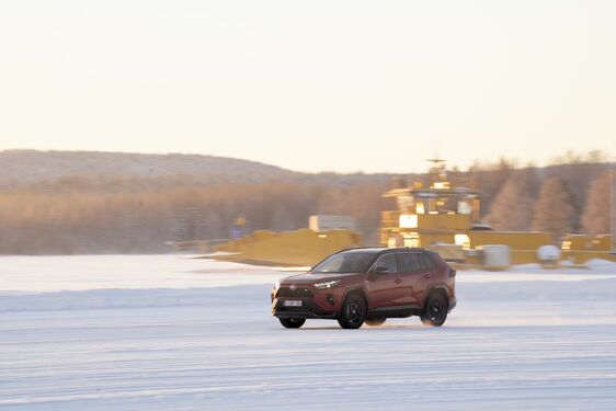 RAV4 Plug-in Hybrid GR SPORT 2023