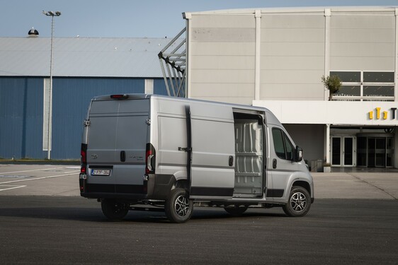PROACE MAX Electric 2024