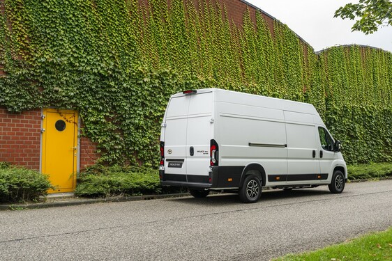 PROACE MAX Electric 2024
