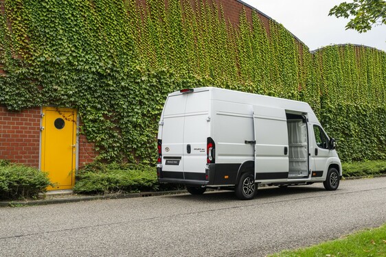 PROACE MAX Electric 2024