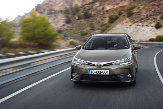 Corolla 2016