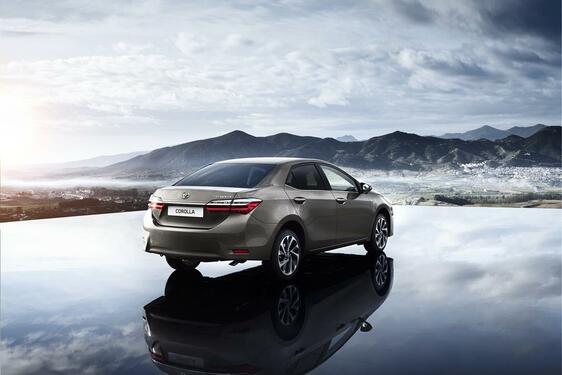 Corolla 2016