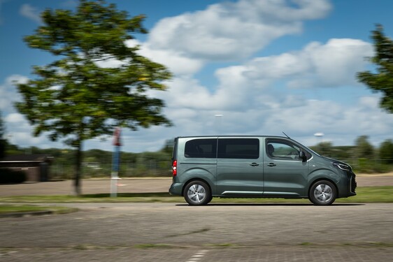 PROACE VERSO Electric 2024