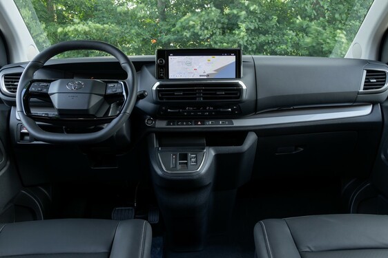 PROACE VERSO Electric 2024