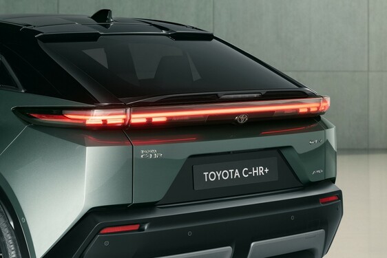 C-HR+ 2025
