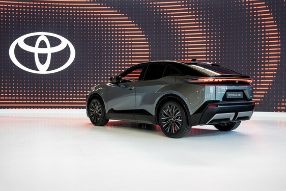C-HR+ 2025