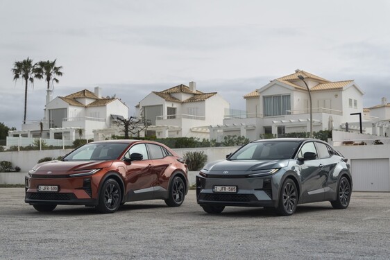 C-HR+ 2025
