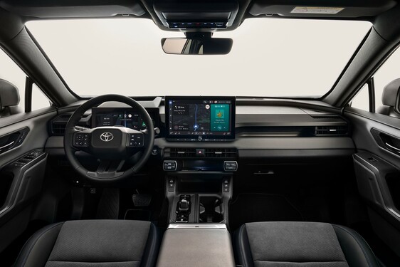 RAV4 PHEV 2026