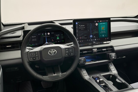 RAV4 PHEV 2026