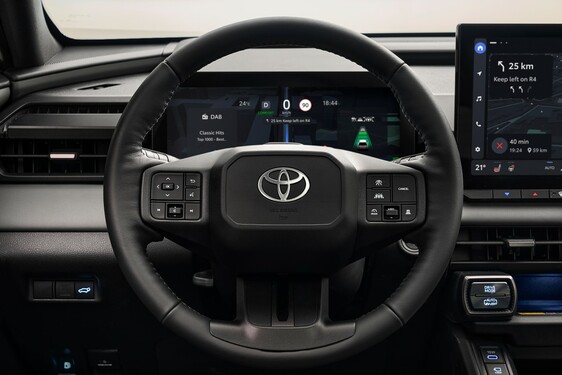 RAV4 PHEV 2026