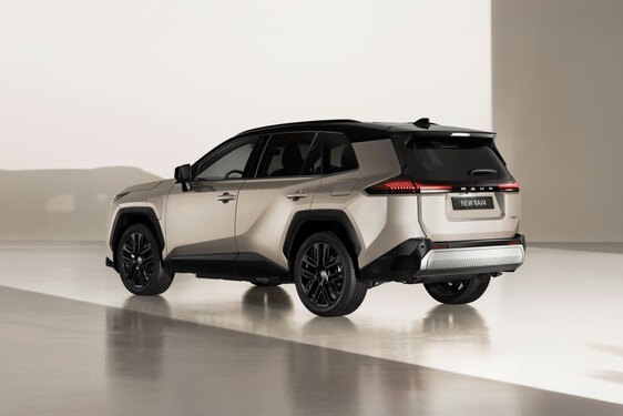 RAV4 PHEV 2026