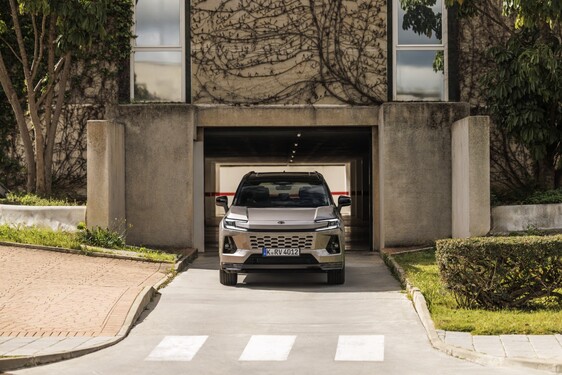 RAV4 PHEV 2026