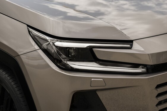 RAV4 PHEV 2026