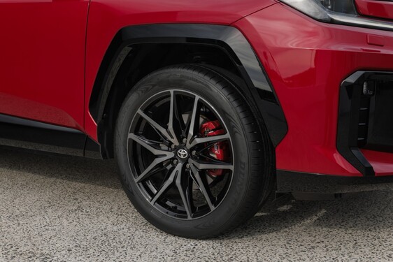 RAV4 PHEV GR SPORT 2026
