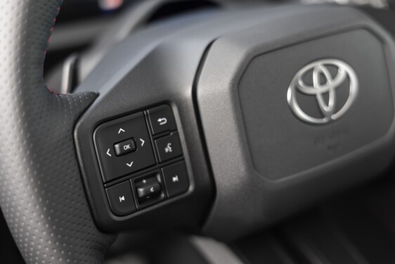RAV4 PHEV GR SPORT 2026