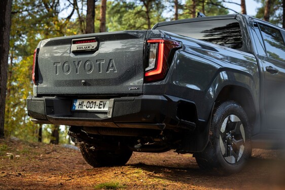 Hilux BEV 2026