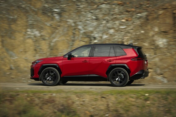 RAV4 GR SPORT 2026