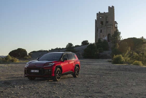 RAV4 GR SPORT 2026