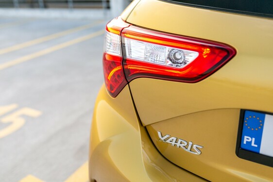 Yaris Y20