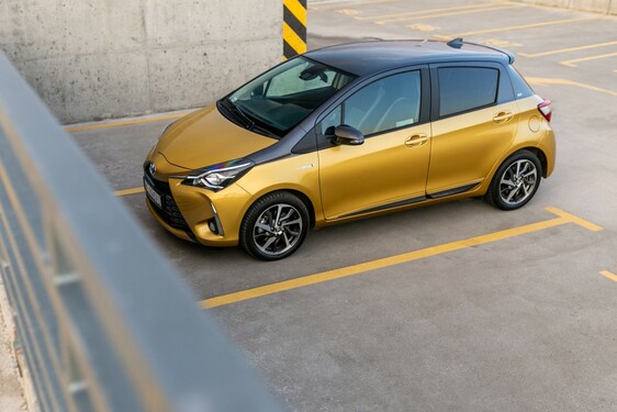Yaris Y20
