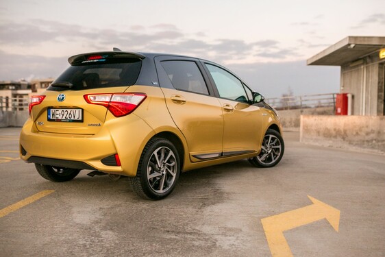 Yaris Y20