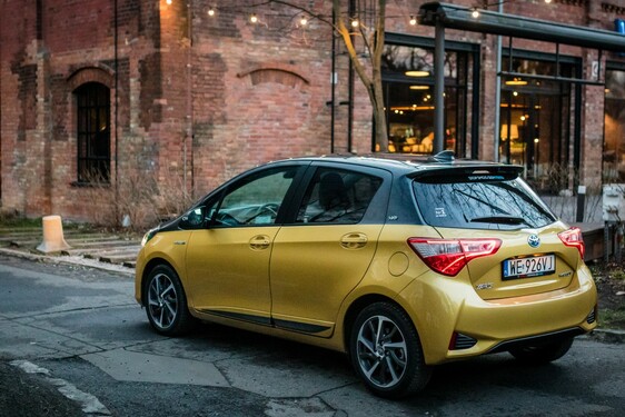 Yaris Y20